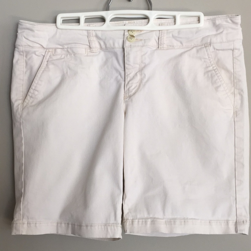 American Eagle Women’s Jean Shorts Size 10
